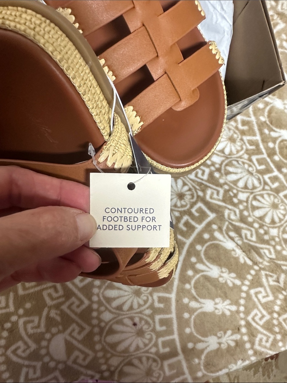 Universal Thread Maverick Tan Brown Gladiator Sandals with Gold Accent - Picture 8 of 9